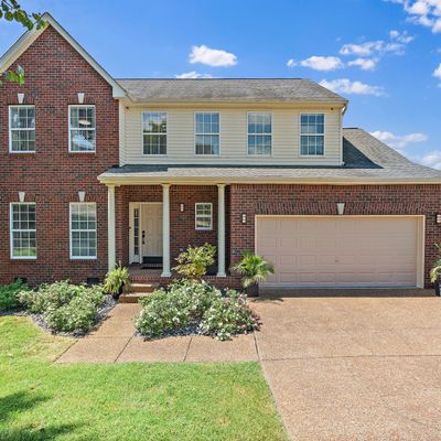 153 Grove Ln S, Hendersonville, TN 37075