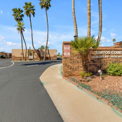 13232 N 98th Avenue, Sun City, AZ 85351