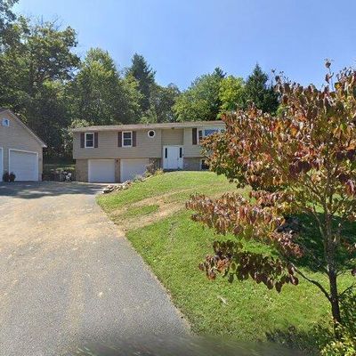 13385 Seibert Ave, Waynesboro, PA 17268