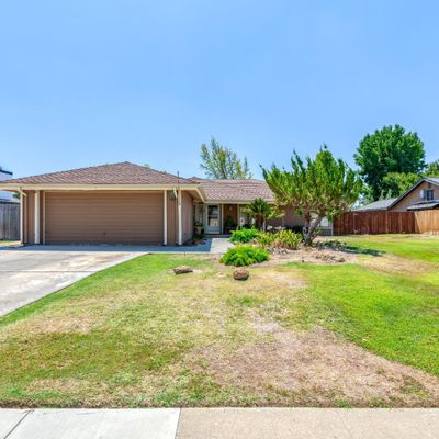 13413 Silverton Ave, Bakersfield, CA 93314