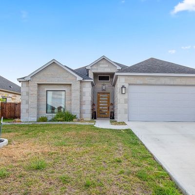 136 Greg Ln, Jarrell, TX 76537