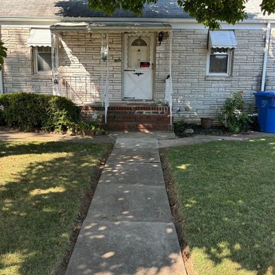 136 Wedgewood Ave, Woodbridge, NJ 07095