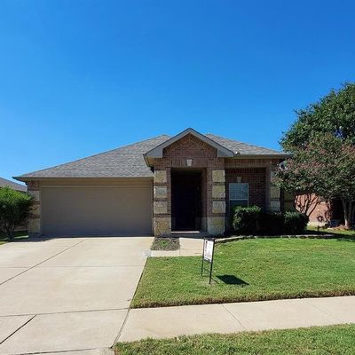 1366 Emily Ct, Burleson, TX 76028