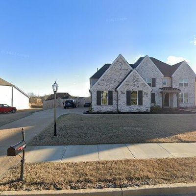 13827 High Fields Way, Olive Branch, MS 38654