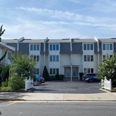 14 Atlantic Ave #A, Ocean City, NJ 08226