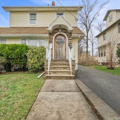 14 Melrose Ave, Bergenfield, NJ 07621