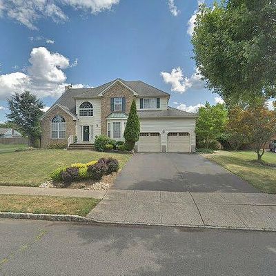 14 Wisteria Ct, Piscataway, NJ 08854