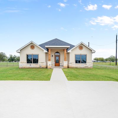 17076 Fm 463, Natalia, TX 78059