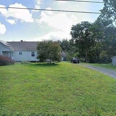 173 Railroad St, Belchertown, MA 01007