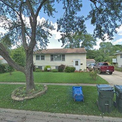 1757 Kingston Cir, Carpentersville, IL 60110