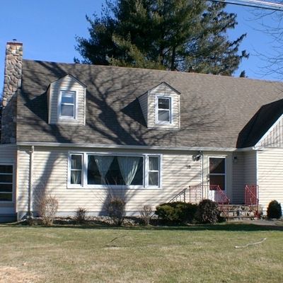 18 Edsall Rd, Franklin, NJ 07416