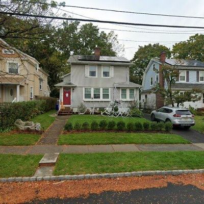 18 Grenada Pl, Montclair, NJ 07042