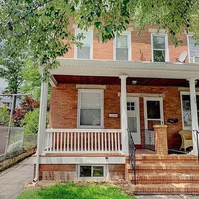 18 Michigan Ave, Trenton, NJ 08638