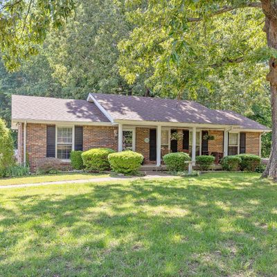 1820 Whispering Hills Trl, Clarksville, TN 37043