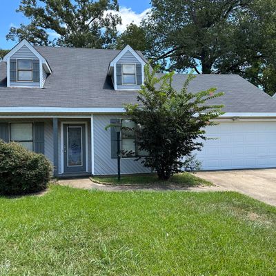 1826 Twin Pine Dr, Pearl, MS 39208