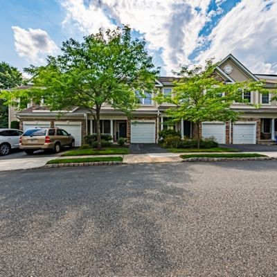 183 Levinberg Ln, Wayne, NJ 07470