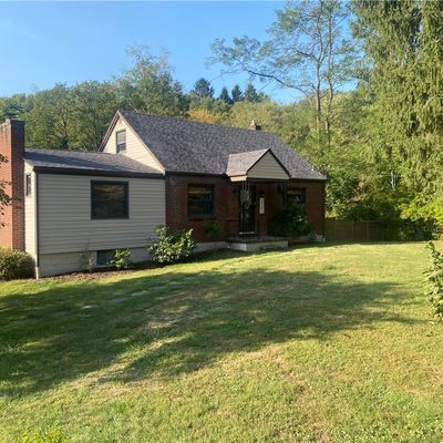 1563 1561 Goldbaugh Ln, Franklin Park, PA 15090