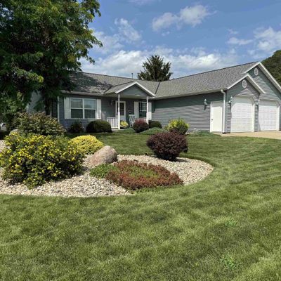 1607 Leslie Dr, Richland Center, WI 53581