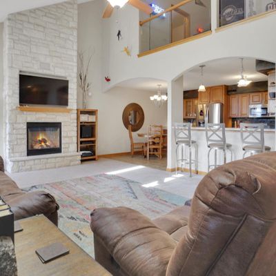 1617 Grey Fox Trl #G, Mukwonago, WI 53149