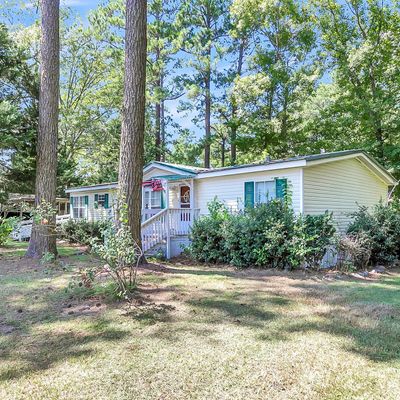 1635 Pocahontas Cir, Manning, SC 29102