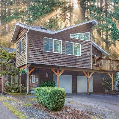 1655 S Spruce St, Cannon Beach, OR 97110