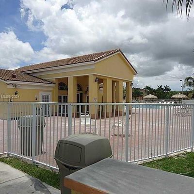 1662 Se 27th Dr, Homestead, FL 33035