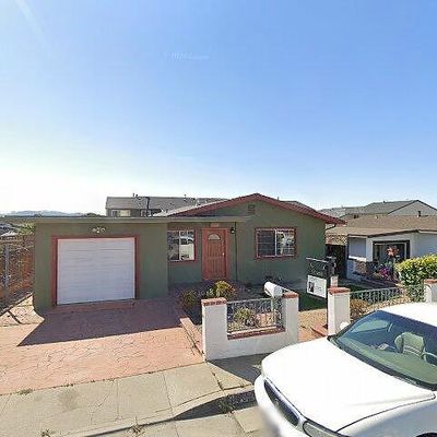 1663 Vallejo St, Seaside, CA 93955