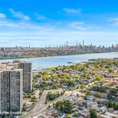 200 Winston Drive #2316, Cliffside Park, NJ 07010