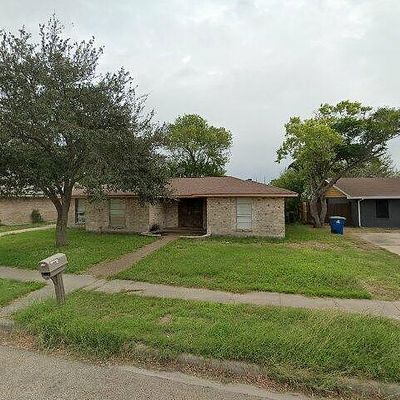 2006 Memorial Pkwy, Portland, TX 78374