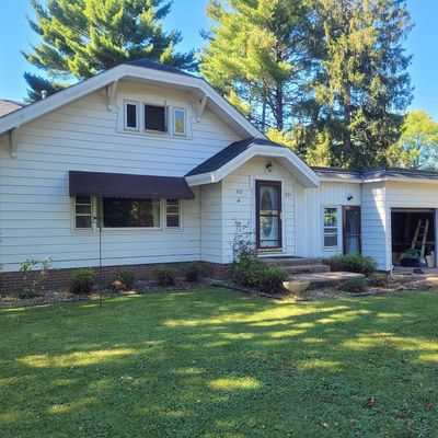 201 N West Ave, Dresser, WI 54009