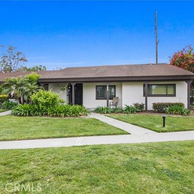 2011 W Katella Avenue, Anaheim, CA 92804