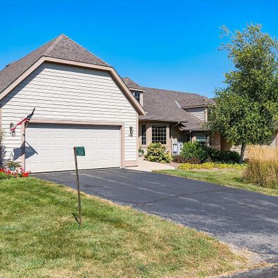 2034 Upper Ridge Rd, Port Washington, WI 53074