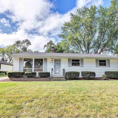 2038 Fern Ln, Green Bay, WI 54302