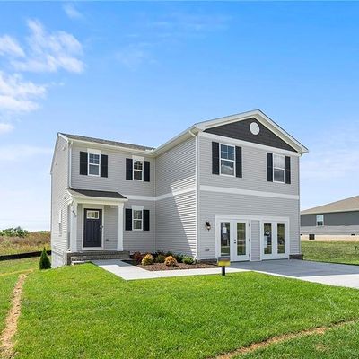 205 River Landing Crescent, Franklin, VA 23851