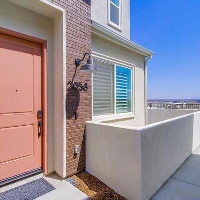 2058 Bluestone Cir, Chula Vista, CA 91913