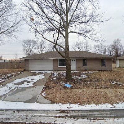 206 20 Th Ave N, Greenwood, MO 64034