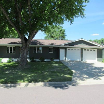 206 W 7 Th St, Adrian, MN 56110