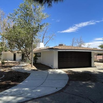 20679 Rancherias Rd, Apple Valley, CA 92307