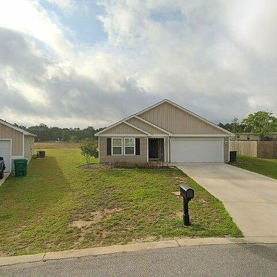 207 E Lockwood Way, Defuniak Springs, FL 32435