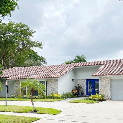 2095 Nw 30 Th Rd, Boca Raton, FL 33431