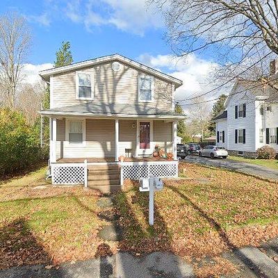 21 Briggs St, Taunton, MA 02780