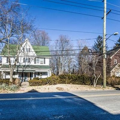 21 W Ivy Ln, Englewood, NJ 07631