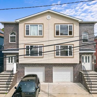 210 Hickory St, Orange, NJ 07050