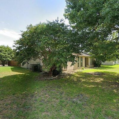 213 Longshadow Ln, Mesquite, TX 75149