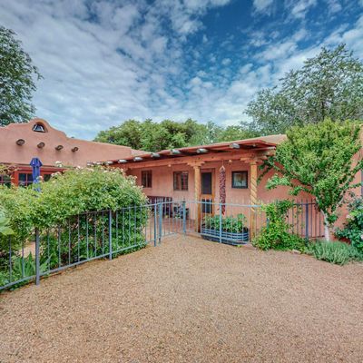 214 Polaco St, Santa Fe, NM 87501