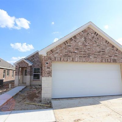 21643 Wave Hollow Drive, Cypress, TX 77433