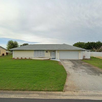 19 Lorelei Ave, Lehigh Acres, FL 33936