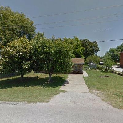 1912 Old County Rd, Pocahontas, AR 72455