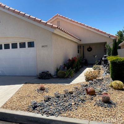 19177 Oak St, Apple Valley, CA 92308