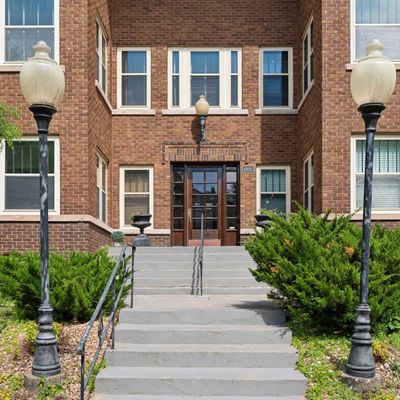 1925 Dupont Avenue S #B, Minneapolis, MN 55403